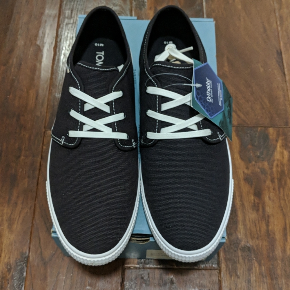 TOMS Men's Black Carlo Sneakers, Size 10